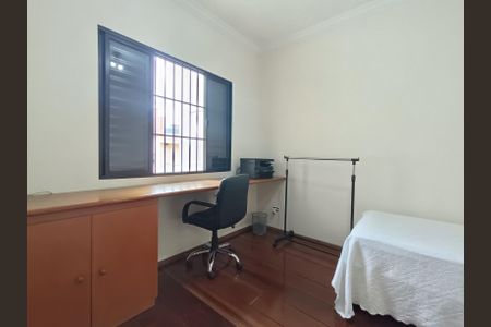 Casa à venda com 160m², 4 quartos e 3 vagas