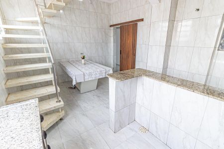 Apartamento para alugar com 90m², 2 quartos e sem vagaCozinha