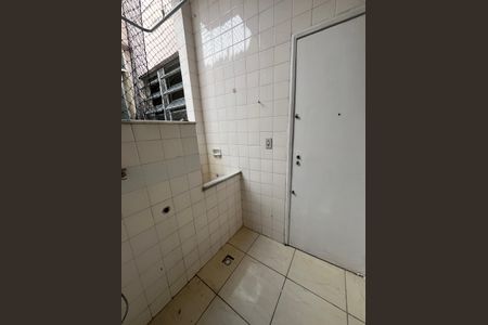 Apartamento à venda com 70m², 2 quartos e 1 vagaArea de serviço