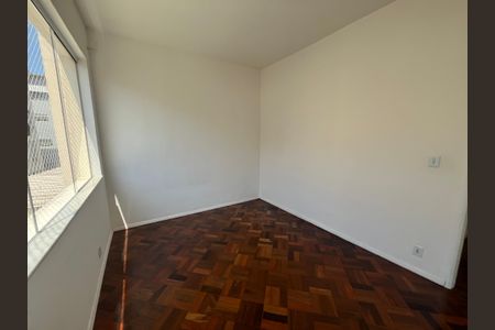 Apartamento à venda com 70m², 2 quartos e 1 vagaQuarto 