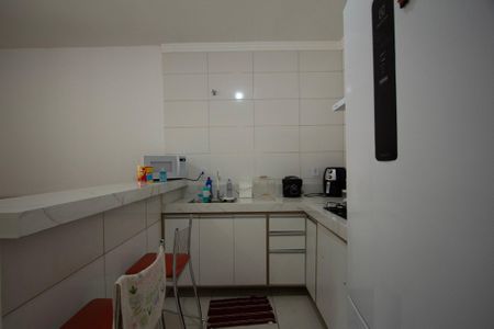 Casa para alugar com 42m², 1 quarto e 1 vaga Casa para alugar com 42m², 1 quarto e 1 vagaCozinha