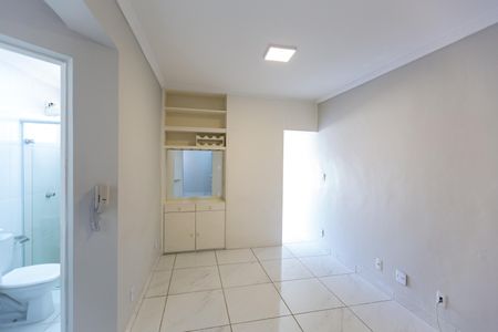 Sala de apartamento para alugar com 1 quarto, 44m² em Centro, Campinas