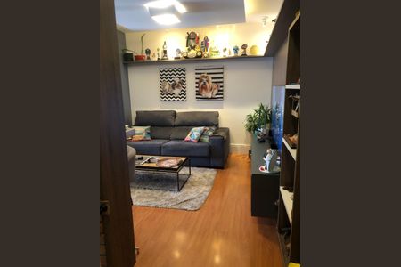Sala de apartamento para alugar com 2 quartos, 74m² em Petrópolis, Porto Alegre