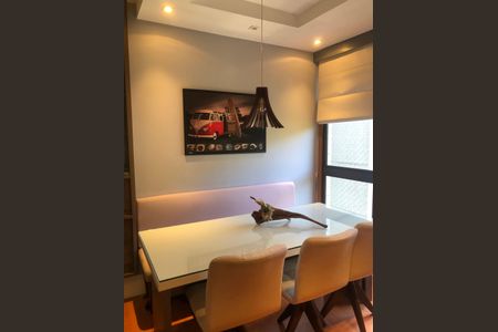 Sala de jantar de apartamento para alugar com 2 quartos, 74m² em Petrópolis, Porto Alegre