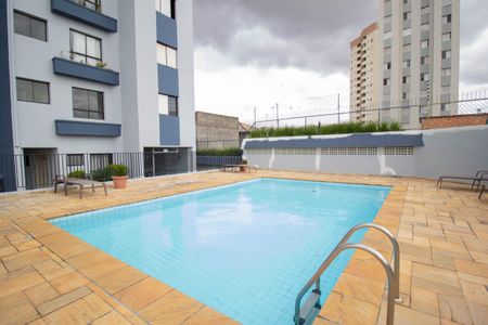 Apartamento para alugar com 61m², 2 quartos e 1 vagaÁrea comum - Piscina