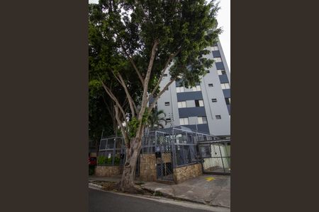 Apartamento para alugar com 61m², 2 quartos e 1 vagaFachada 