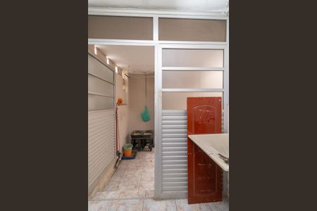 Casa para alugar com 110m², 2 quartos e 1 vagaÁrea de Serviço