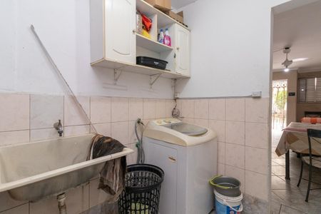 Casa para alugar com 110m², 2 quartos e 1 vagaÁrea de Serviço