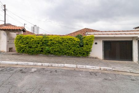 Casa para alugar com 110m², 2 quartos e 1 vagaFachada