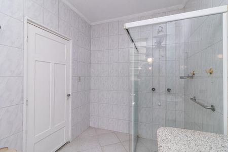 Casa para alugar com 132m², 2 quartos e 1 vagaBanheiro