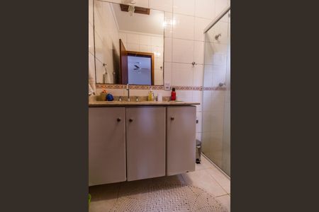 Casa de condomínio à venda com 488m², 4 quartos e 4 vagasBanheiro da Suíte