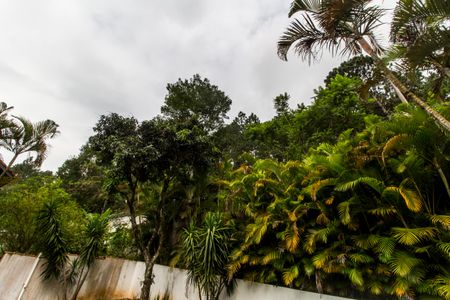 Casa de condomínio à venda com 488m², 4 quartos e 4 vagasVista