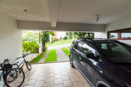 Casa de condomínio à venda com 488m², 4 quartos e 4 vagasGaragem