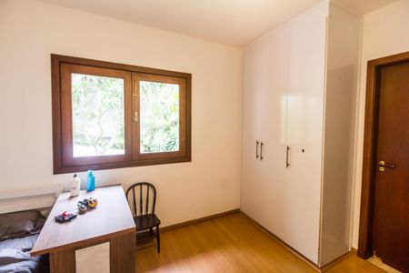 Casa de condomínio à venda com 488m², 4 quartos e 4 vagasSuíte 1