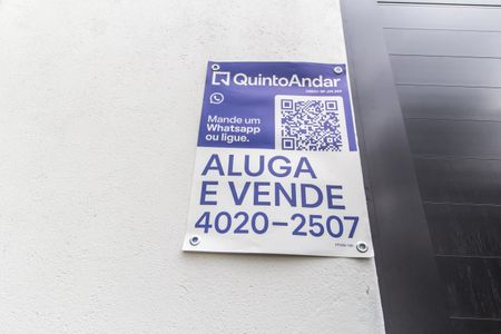 Casa de condomínio à venda com 488m², 4 quartos e 4 vagasVista da Rua