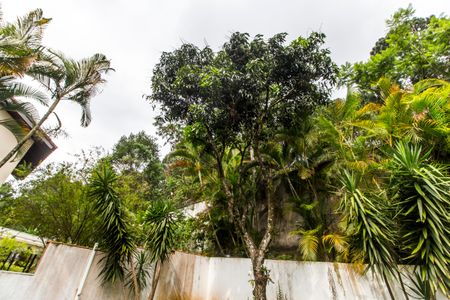 Casa de condomínio à venda com 488m², 4 quartos e 4 vagasQuintal