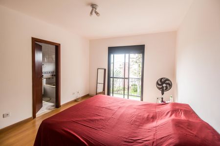 Casa de condomínio à venda com 488m², 4 quartos e 4 vagasSuíte 3