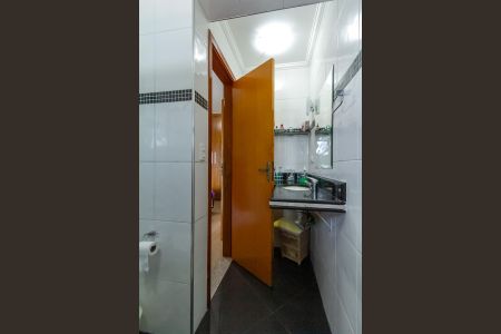 Apartamento à venda com 104m², 2 quartos e 2 vagasBanheiro da Suíte