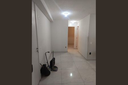 Sala/Quarto de apartamento para alugar com 1 quarto, 42m² em Guaratiba, Rio de Janeiro