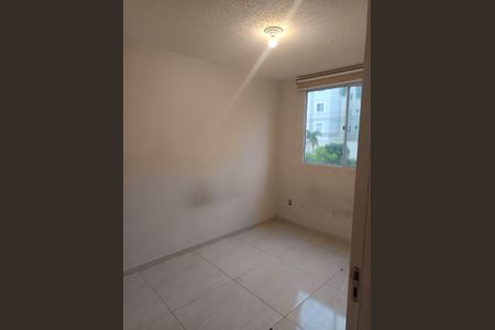 Sala/Quarto de apartamento para alugar com 1 quarto, 42m² em Guaratiba, Rio de Janeiro