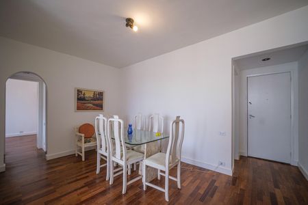 Sala de apartamento para alugar com 2 quartos, 73m² em Tijuca, Rio de Janeiro