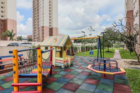 Apartamento para alugar com 53m², 2 quartos e 1 vaga Apartamento para alugar com 53m², 2 quartos e 1 vagaÁrea comum - Playground