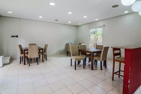 Apartamento para alugar com 53m², 2 quartos e 1 vaga Apartamento para alugar com 53m², 2 quartos e 1 vagaÁrea comum - Salão de festas