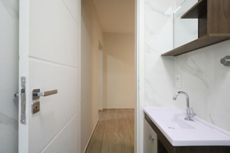Banheiro de apartamento para alugar com 1 quarto, 65m² em Taboão, Diadema