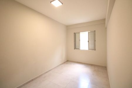 Quarto de apartamento para alugar com 1 quarto, 65m² em Taboão, Diadema