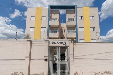 Apartamento para alugar com 62m², 2 quartos e 1 vagaFachada