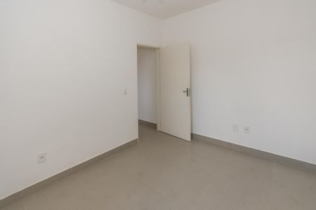 Quarto 2 de apartamento para alugar com 2 quartos, 62m² em Jardim Minezotta (nova Veneza), Sumaré