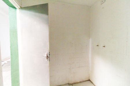 Banheiro de casa para alugar com 1 quarto, 50m² em Jardim Helena, São Paulo