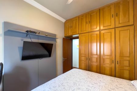 Apartamento à venda com 127m², 3 quartos e 2 vagasQuarto 2