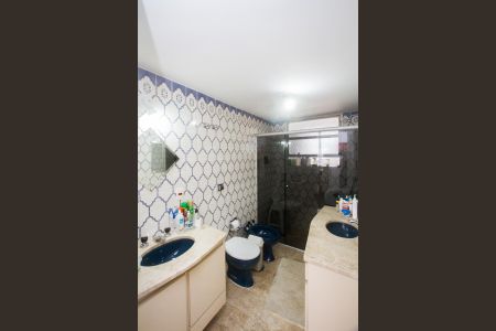 Apartamento para alugar com 196m², 3 quartos e 1 vaga