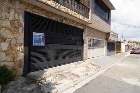 Casa para alugar com 55m², 1 quarto e sem vaga