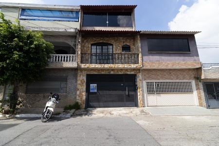 Casa para alugar com 55m², 1 quarto e sem vaga