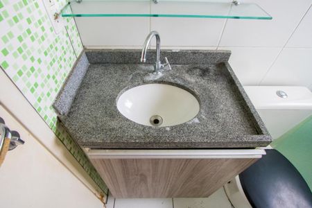 Apartamento para alugar com 45m², 2 quartos e 2 vagasBanheiro