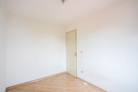 Quarto 2 de apartamento para alugar com 2 quartos, 45m² em Parque Sao Vicente, Santo André
