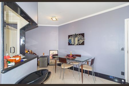 Apartamento para alugar com 65m², 1 quarto e 2 vagasSala