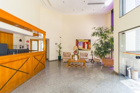 Apartamento para alugar com 65m², 1 quarto e 2 vagasHall social