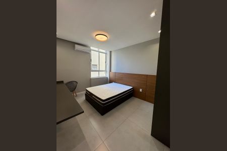 Quarto de apartamento à venda com 2 quartos, 70m² em Copacabana, Rio de Janeiro