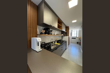 Apartamento à venda com 70m², 2 quartos e 1 vaga Apartamento à venda com 70m², 2 quartos e 1 vagaCozinha