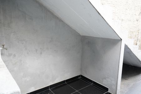 Casa para alugar com 80m², 1 quarto e 1 vagaÁrea de Serviço