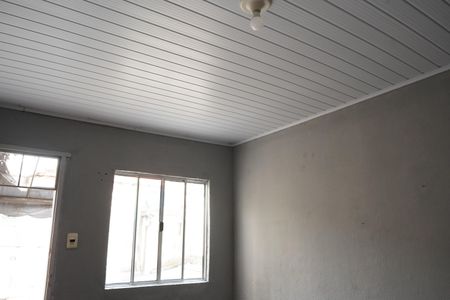 Casa para alugar com 80m², 1 quarto e 1 vagaQuarto Externo