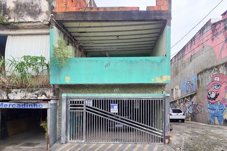 Casa à venda com 125m², 5 quartos e 2 vagasFachada