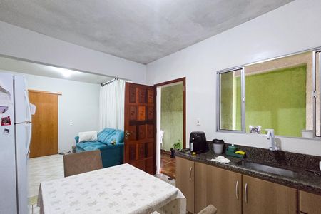 Casa à venda com 125m², 5 quartos e 2 vagasCozinha - Casa 1