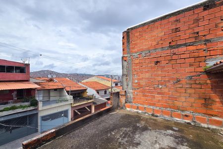 Casa à venda com 125m², 5 quartos e 2 vagasSacada 2