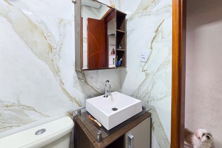 Casa à venda com 125m², 5 quartos e 2 vagasBanheiro Social Casa 1