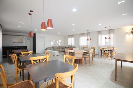 Apartamento à venda com 41m², 2 quartos e sem vagaÁrea comum - Salão de festas