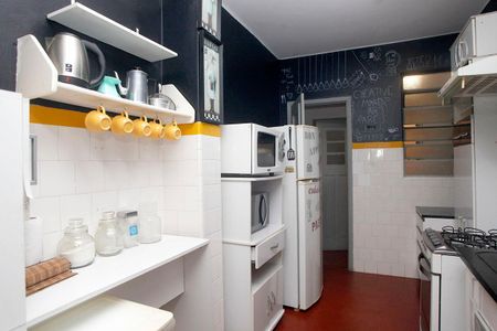 Apartamento para alugar com 90m², 2 quartos e sem vagaCozinha